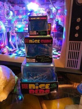 3 NEEDOHS 💙💙💙Nice Berg Blue Super Solid Squish Cube - Nee Doh